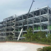 Hotel Sanctuary. Casas de Acero