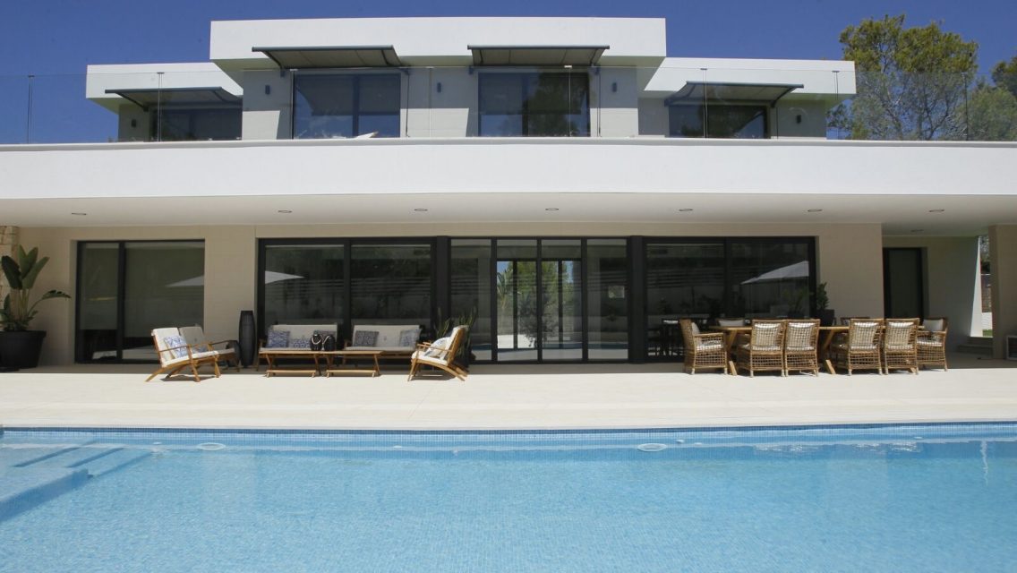 CASA MALLORCA. STEEL FRAME. CASAS DE ACERO