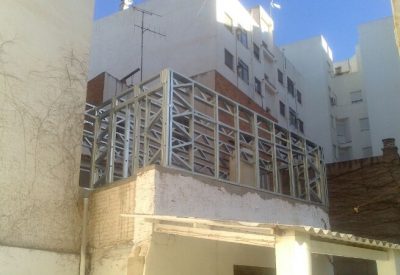 Remonta en Pinturas Mayén. Villarreal. Casas de Acero.