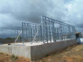 Unifamiliar Villarreal. Casas de Acero