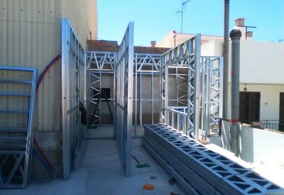Remonta en vivienda Almazora. Casas de Acero