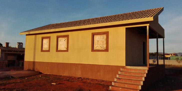 Unifamiliar Villarreal. Casas de Acero